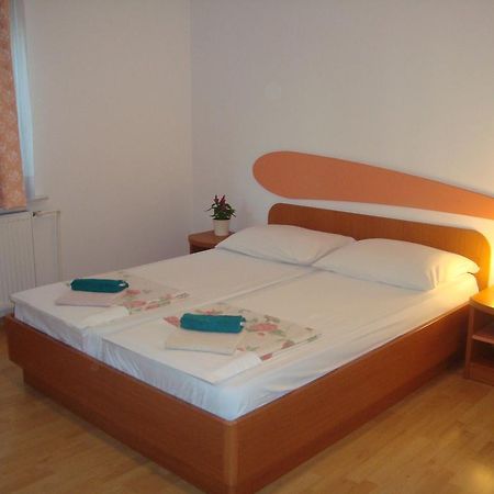 Guesthouse Koprivec ليوبليانا المظهر الخارجي الصورة