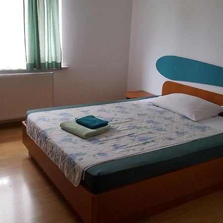 Guesthouse Koprivec ليوبليانا المظهر الخارجي الصورة