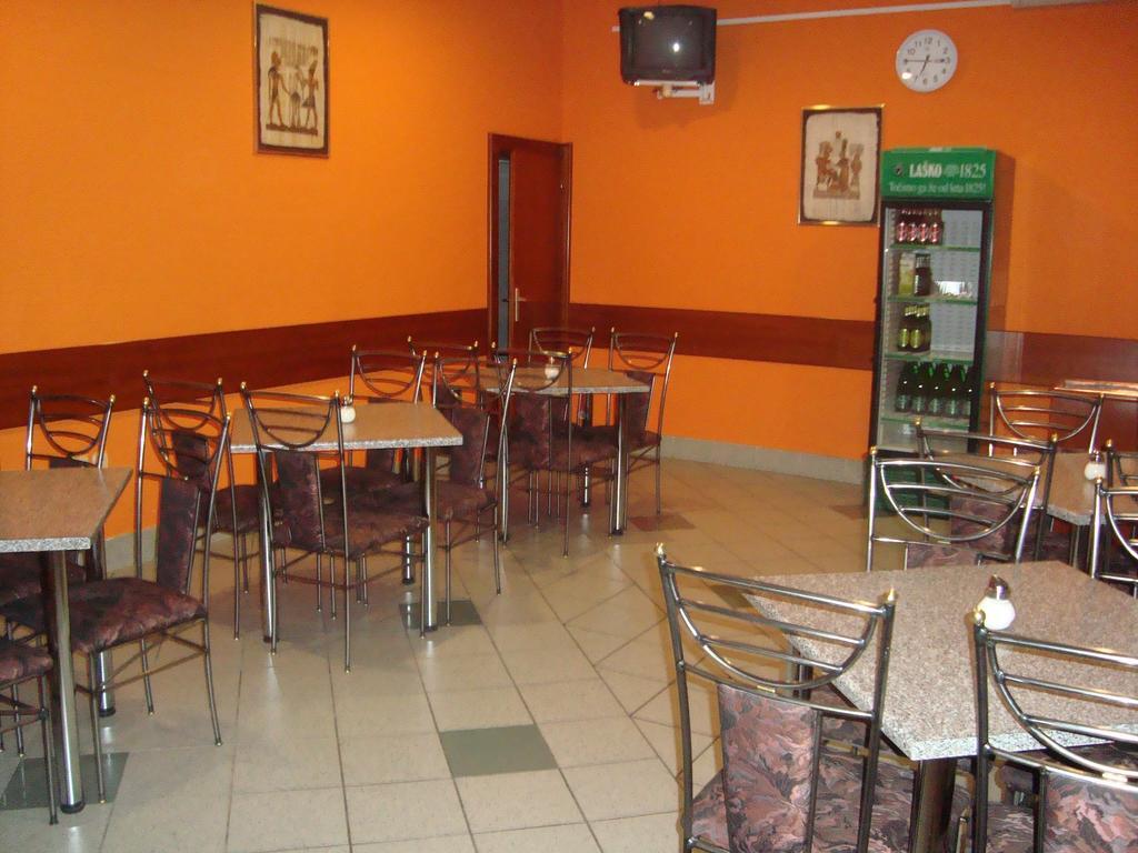 Guesthouse Koprivec ليوبليانا المظهر الخارجي الصورة
