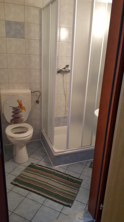 Guesthouse Koprivec ليوبليانا المظهر الخارجي الصورة