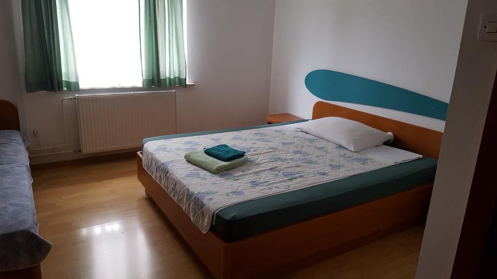 Guesthouse Koprivec ليوبليانا المظهر الخارجي الصورة